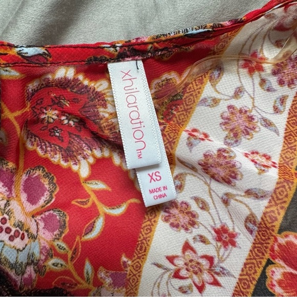 Xhilaration Red and Black Kimono Jacket with Floral Design - Picture 6 of 8